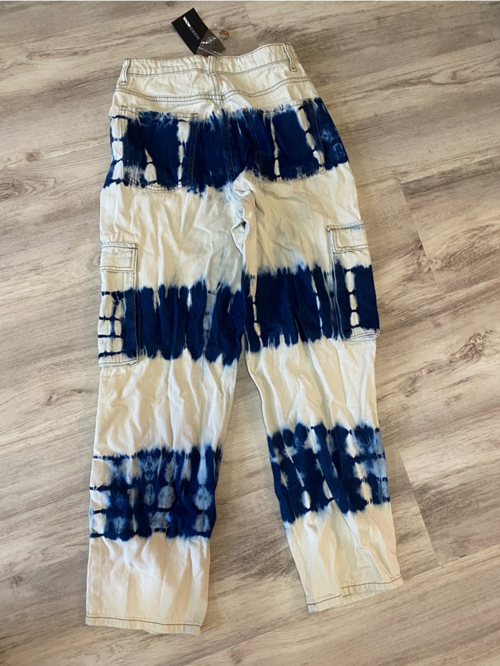 Fashion Nova Beach you to it jeans- NWT Size small - Picture 11 of 13